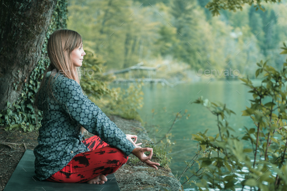 Present moment mindful meditation Stock Photo by microgen | PhotoDune