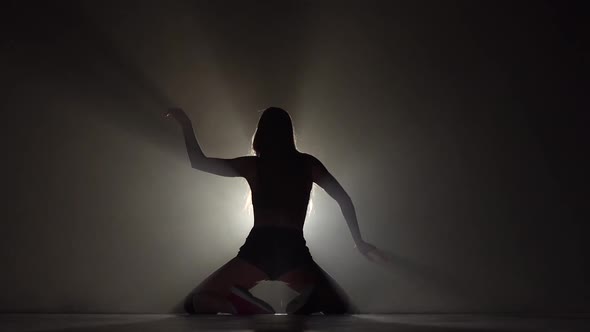 Booty Dance Performed By Long Haired Woman in Slow Motion alt