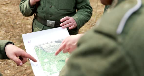 World War II German Wehrmacht Soldier Officer Commander Soldiers Of World War II Briefs Showing alt