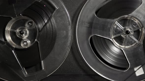 Vintage Tape Recorder Roller alt