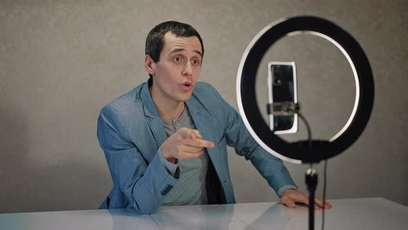 Social Media Blogger Shooting Vlog alt