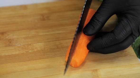 cook cuts carrot alt