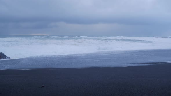 Iceland Rough Ocean Water At Djupalonssandur Black Sand Beach