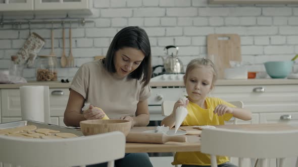 Decorate Cookies with Child