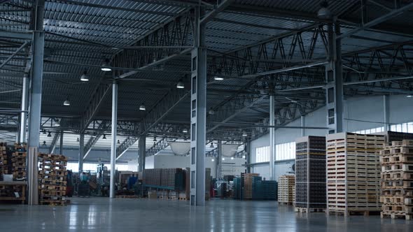 Nobody in Factory Warehouse Supply Package Complex Distribution Logistic alt