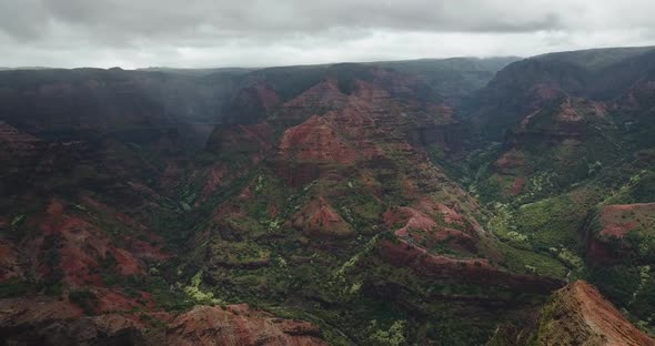Drone shot of Waimea Canyon, Kauai alt