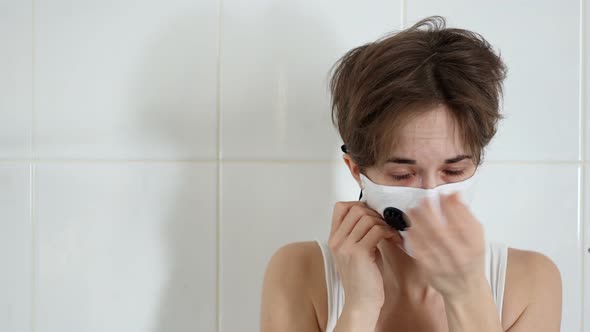 Putting Protecting Mask On to Stop the Pandemic alt