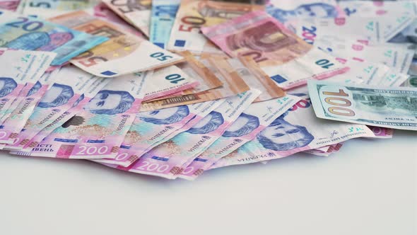 Cash Money Foreign Currency Euro Us Dollar Hryvnia alt