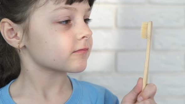 Child Mouth Hygienic alt