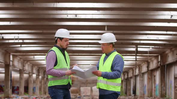 Technician Engineer and Mentor, Checking process on Plan