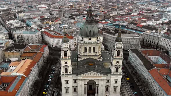 Budapest Cityscape and Dome of St alt
