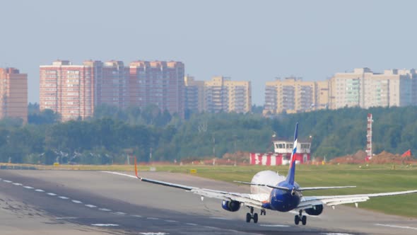 Landing and Touching the Landing Gear alt