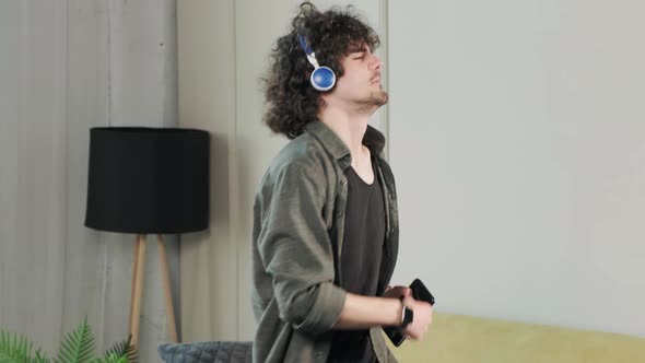 Mna Listening to Music Dancing  Singing and Playing Happy and Crazy Guy alt