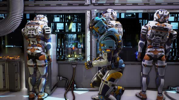 Astronauts are Chasing an Alien alt