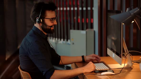 Helpdesk Internet Online Meeting Conference In Office Webinar Talking On Webcam. Video Call. alt