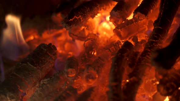 Burning coals, Glowing Charcoal Background alt