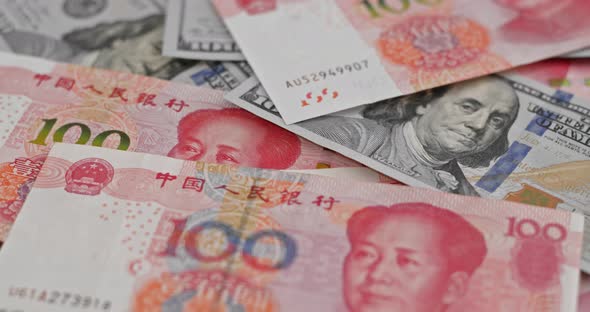 RMB and USD dollar alt