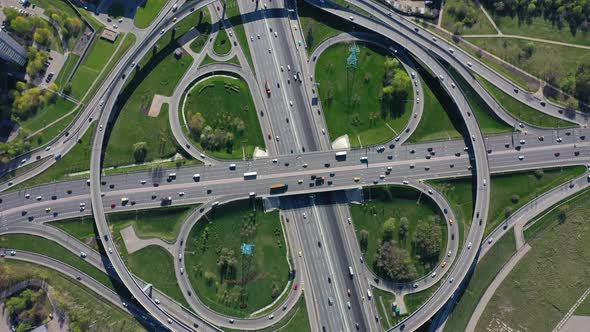Freeway Intersection Traffic Trails in Moscow alt