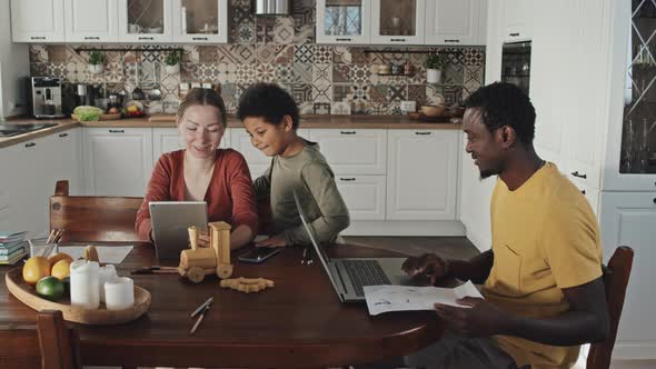 Mixed Family at Home alt