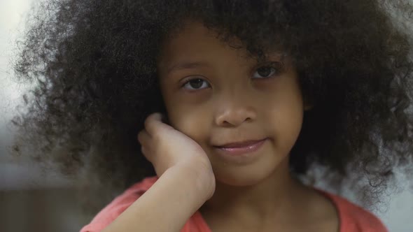 Beautiful Afro-American Kid Smiling at Camera, Positive Emotions, Closeup alt
