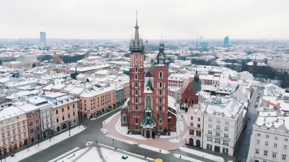 Drone Footage of St Mary's Basilica (Mariacki Church) in the Main Market Square alt