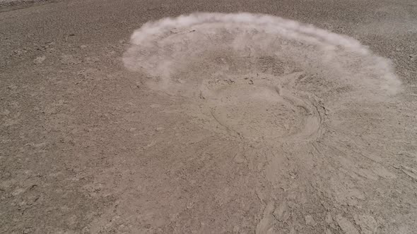 Mud Volcano Bledug Kuwu, Indonesia alt