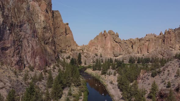 Rising above Smith Rock 4K by bkdlewis | VideoHive