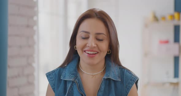 A happy family is at home Turkish family is in the house Mother of a happy family alt