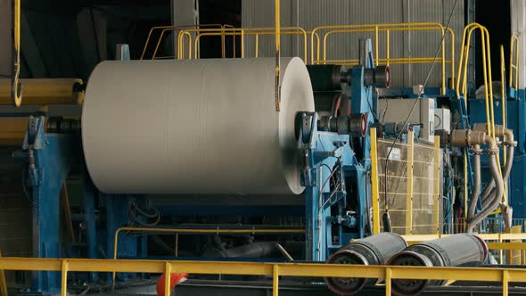 Manufactoring Equipment Produce Paper Machine Shafts At Paper Mill alt