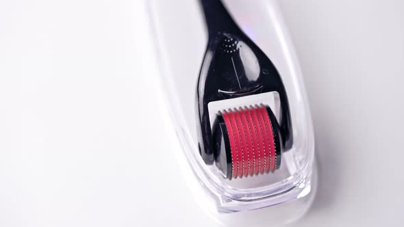 Dermaroller for Medical Micro Needling Therapy alt