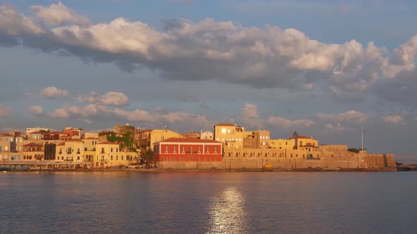 Picturesque Old Port of Chania, Crete Island. Greece alt