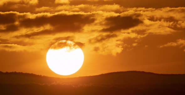 Sunrise Timelapse in Mountain