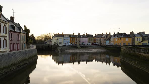 IsignySurMer France Timelapse  The Harbour of Isigny Sur Mer at Sunrise at Low Tide alt