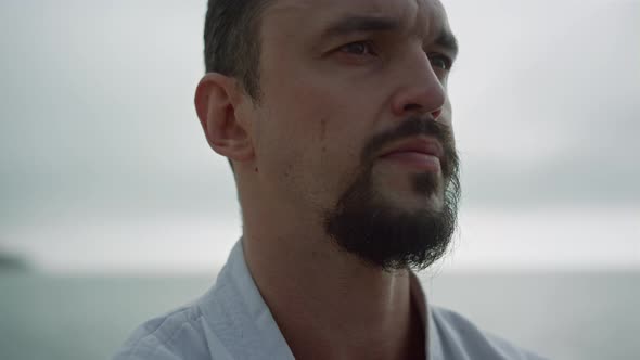 Portrait Sportsman Training Fortitude on Seacoast alt