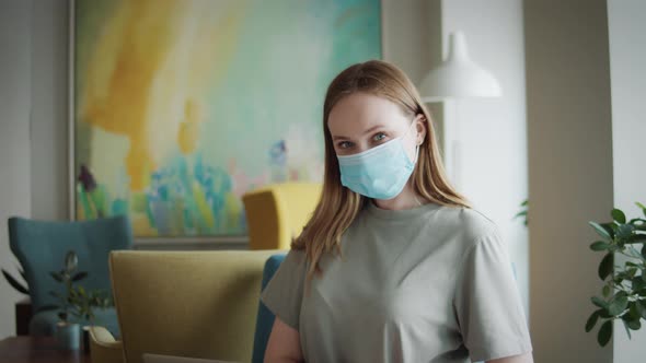 Small Business After Covid Portrait of Coffee Shop Restaurant Woman Owner in Face Medical Protection alt