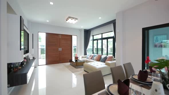 Clean and Shiny Modern Comtemporary Open Plan Home Decoration alt