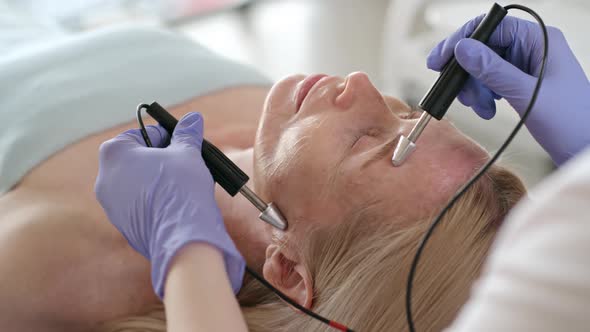 Face Lift Treatment alt