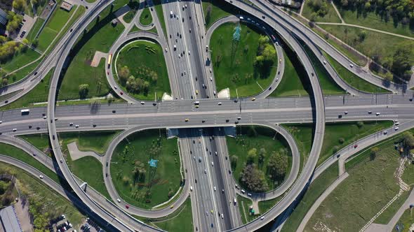 Freeway Intersection Traffic Trails in Moscow alt
