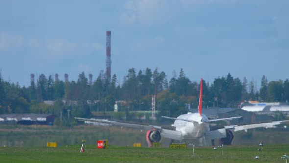 Wide Body Airliner Decelerating After Landing alt