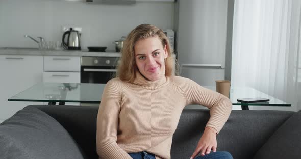 Blogger Pretty Girl is Recording Video for Vlog Talking Gesturing alt