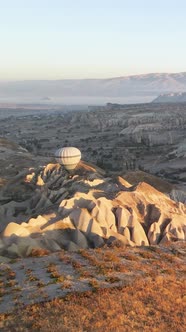 Balloons in Cappadocia Vertical Video Slow Motion alt