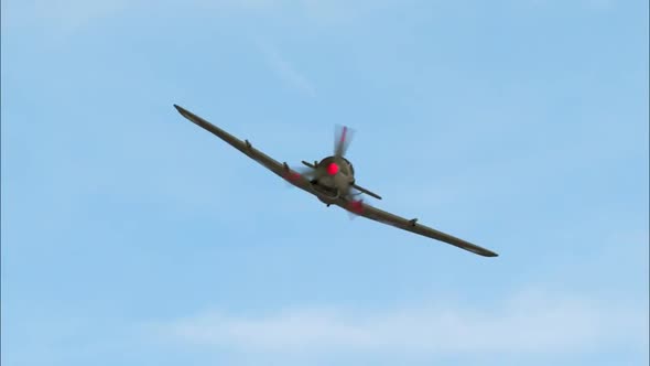 Aircraft front view alt