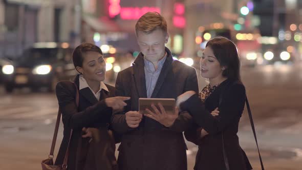 Multi Ethnic Team of Diverse Young Professionals Chatting alt