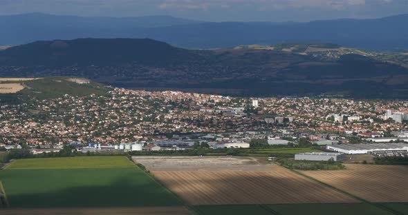 Perignat lès Sarlève from the Gergovie plateau, Puy-de-Dome, Auvergne, France alt