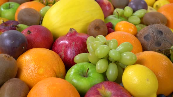 Detail Pile of Fruits alt