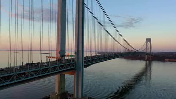 Verrazano narrow bridge from Air alt