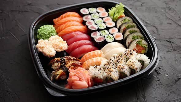 Various Kinds of Sushi on Plate or Platter Set alt