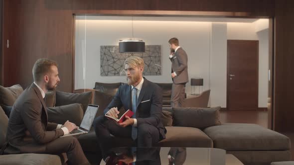 Meeting of Businessmen Discussing Working Problems, People in Suits Are Talking To Each Other, Men alt