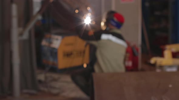 The Work of a Welder in the Shop alt