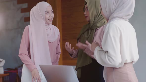Asian Muslim SME Business Entrepreneur Group 05